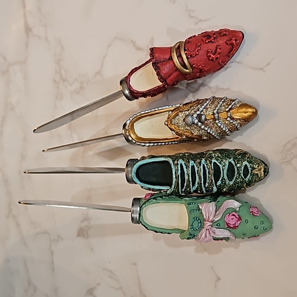 Boston Warehouse Stainless Shoe Spreaders - Picture 2 of 3